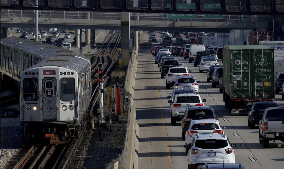 15-year-old girl accused of shoving man off moving Chicago train to his death after fight — but she's not the only suspect