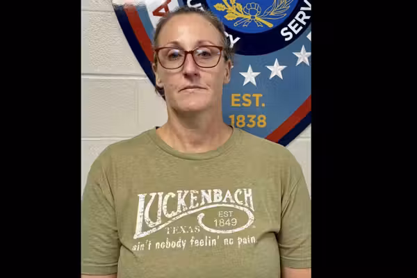 16-year-old blackmailed middle school teacher over their sexual relationship, Texas police say