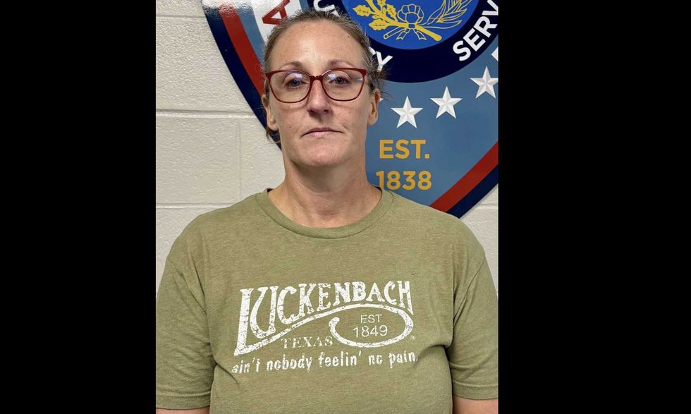 16-year-old blackmailed middle school teacher over their sexual relationship, Texas police say