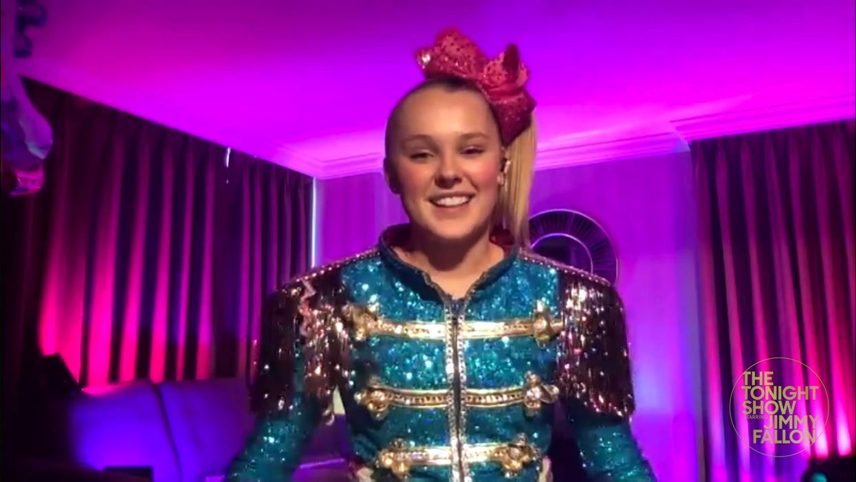 17-year-old superstar JoJo Siwa says she’s ‘pansexual’: ‘I still don’t know what I am’