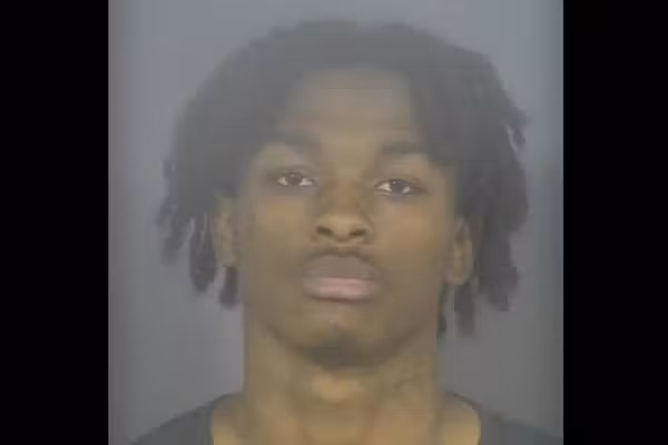 18-year-old thug allegedly guns down 40-year-old mom as she protects her son amid Facebook Marketplace purchase gone wrong