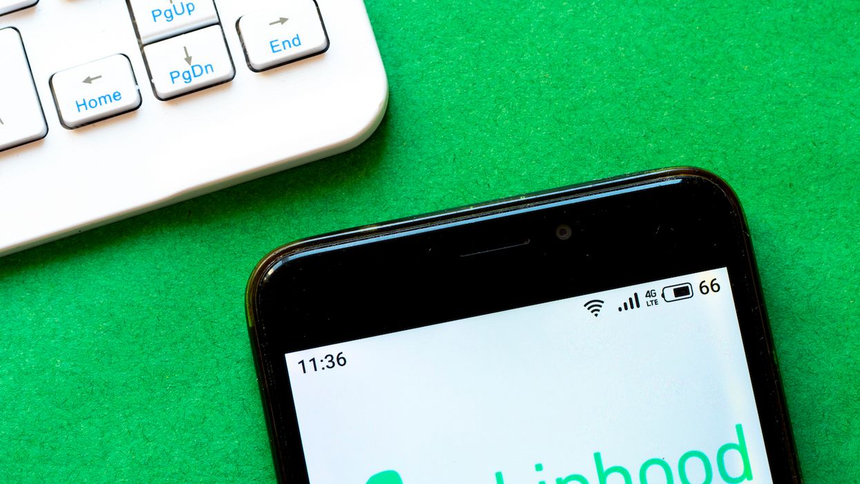 20-year-old kills self after seeing $730K negative balance on trading app—may have misinterpreted it