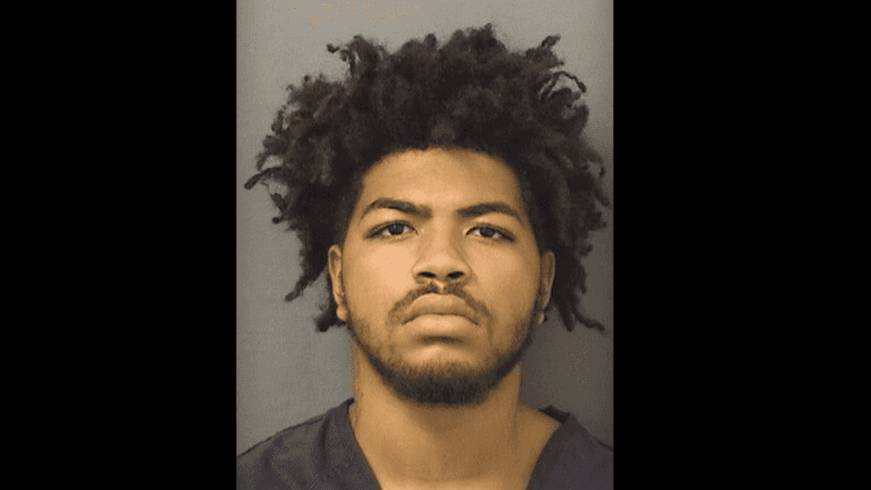 3 female customers at Florida Taco Bell allegedly use water cup for soda — then employee opens fire after argument