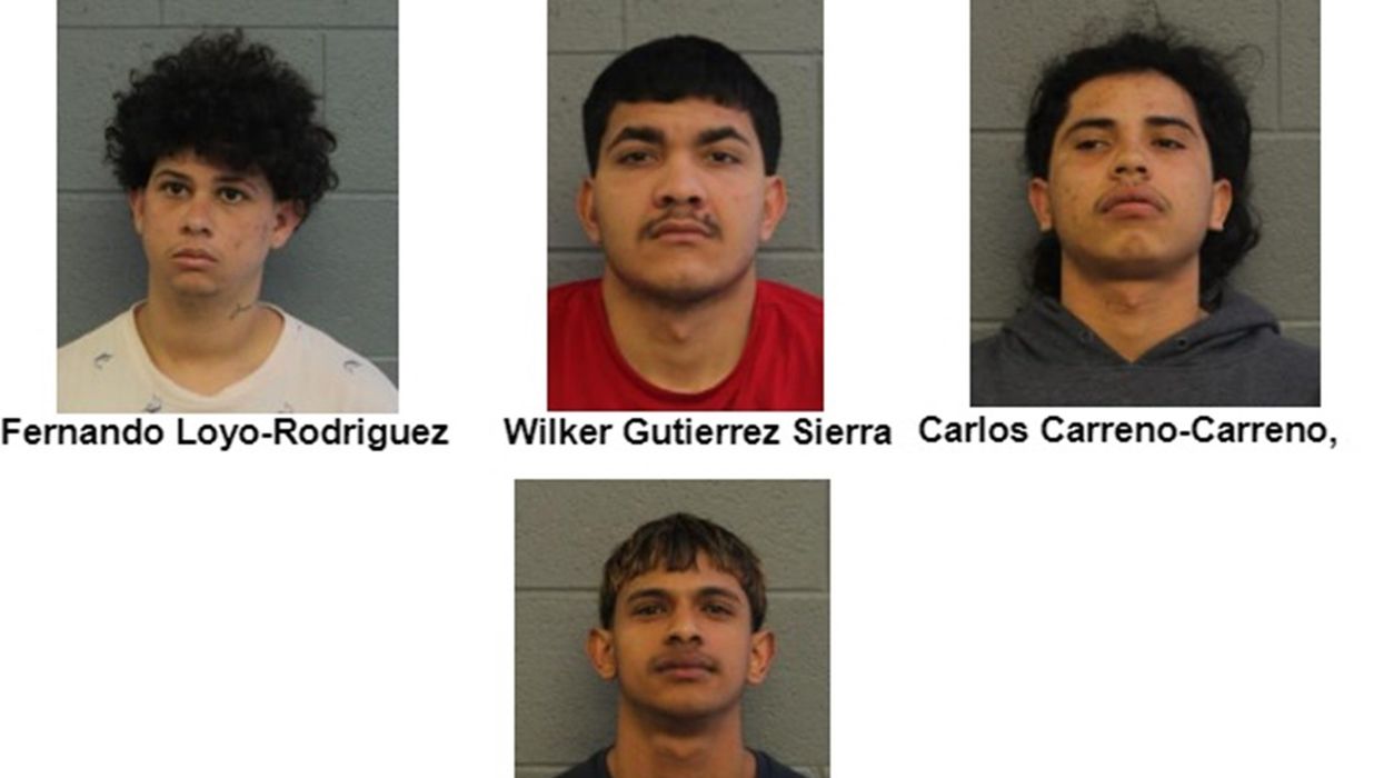 4 likely illegal immigrants in Chicago — 3 of whom have already been arrested — accused of strangling, robbing man on train