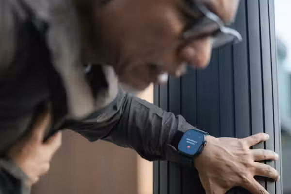 6 ways Apple Watch can save your life