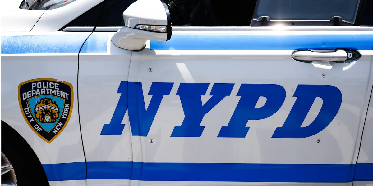 98-year-old man brutally beaten in his Brooklyn apartment building amid argument; police on hunt for female culprit