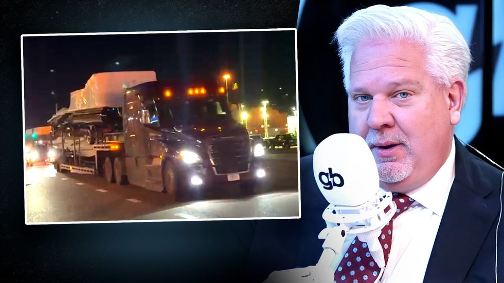 A FIRST LOOK at the trucker convoy headed to the border