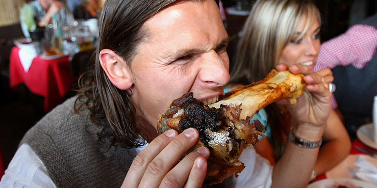 'A giant step back': Liberals rage against red meat after new food pyramid guidelines release