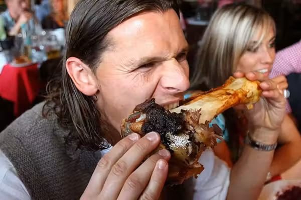 'A giant step back': Liberals rage against red meat after new food pyramid guidelines release