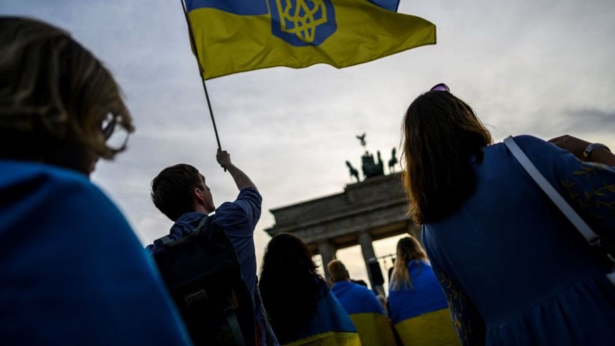Russian man throws 10-year-old boy off bridge in Germany for speaking Ukrainian