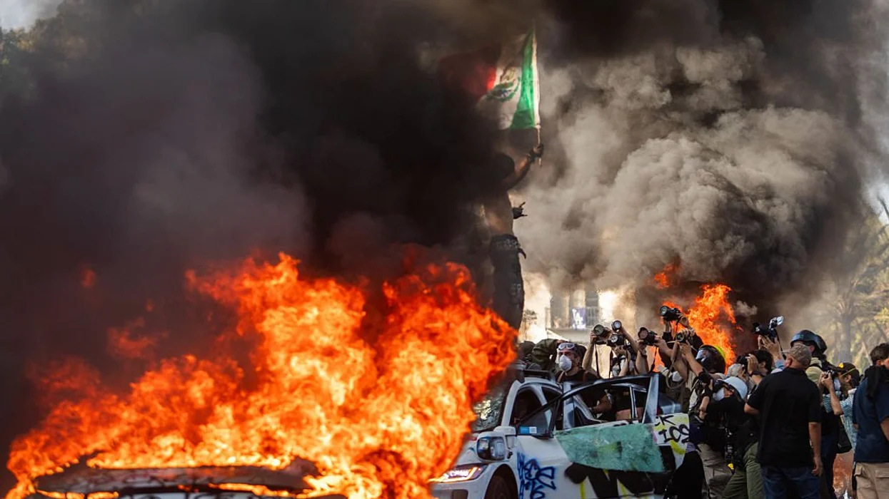 A president’s job is to stop the burning if governors won’t