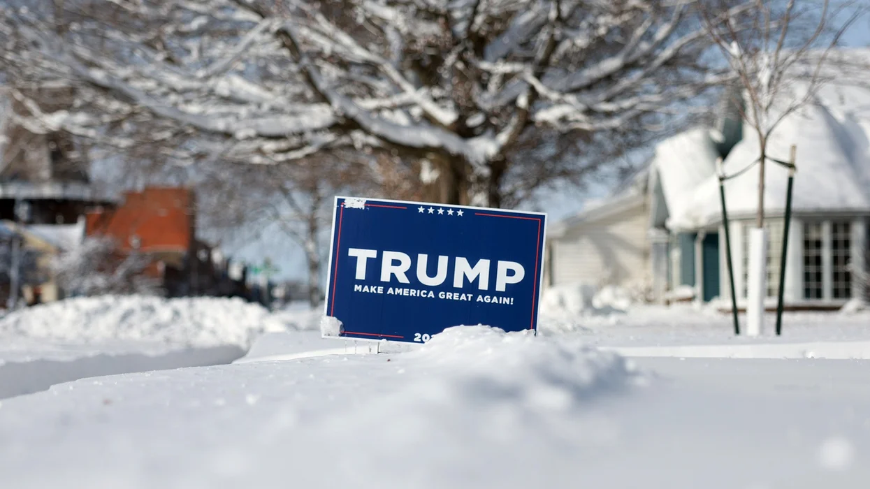 A storm is brewing in Iowa — and Republicans should take note: 'There are danger signs'