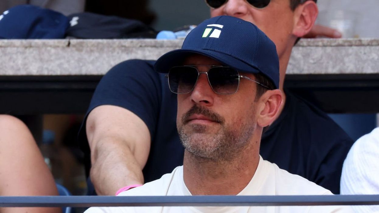Aaron Rodgers mocks Moderna at US Open in support of unvaccinated tennis star Novak Djokovic