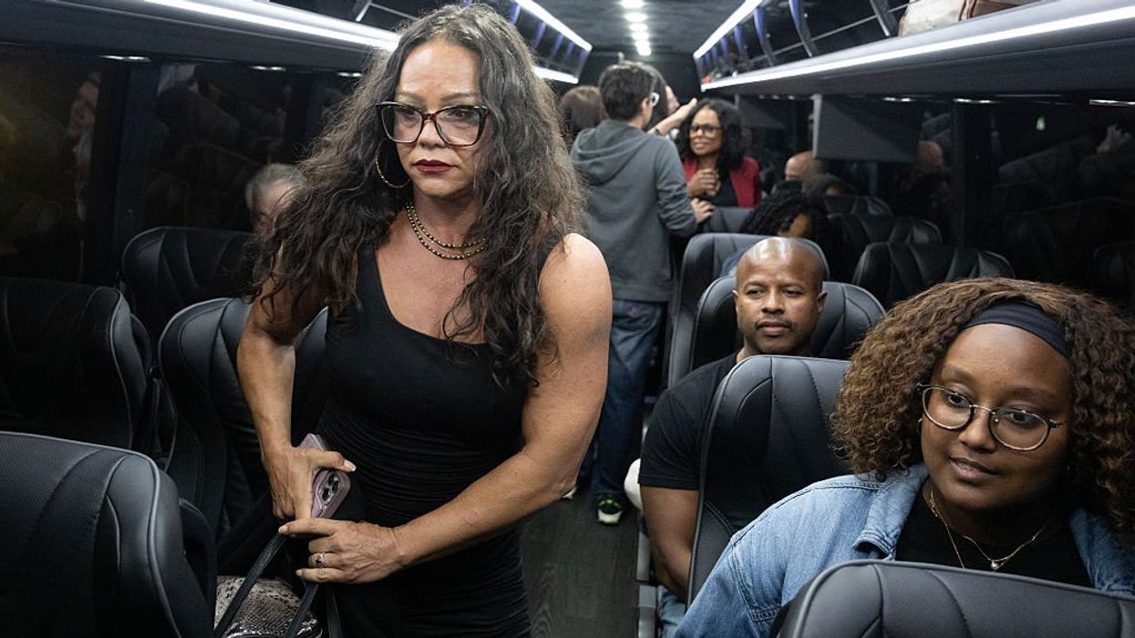 Abbott orders arrests of 'derelict' Democrats after they flout his deadline