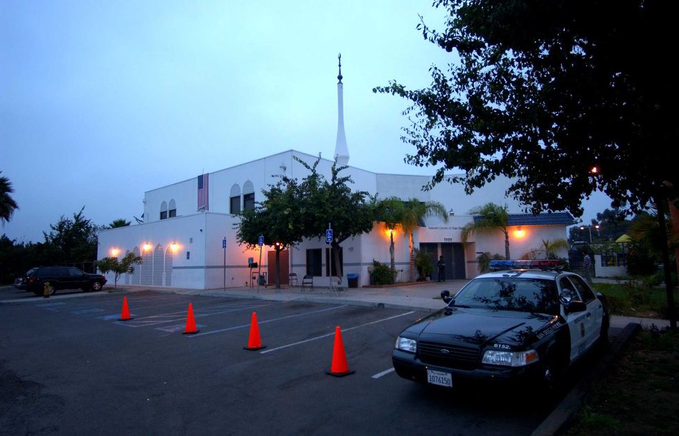 ACTIVE SHOOTER reported at Islamic center in California