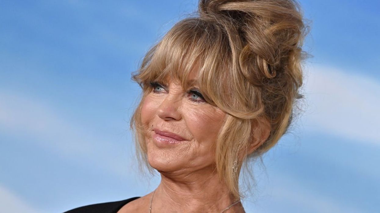 Actress Goldie Hawn says aliens touched her in the 1960s: 'It felt like the finger of God'