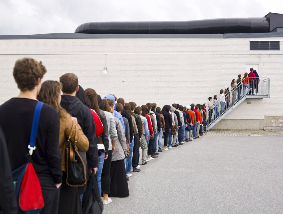 After ICE removes illegal workers, job applicants flood meatpacking plant to replace them