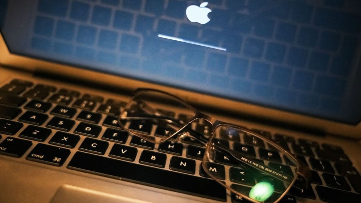 AI program can steal your password by listening to the sounds your keyboard makes when you type it