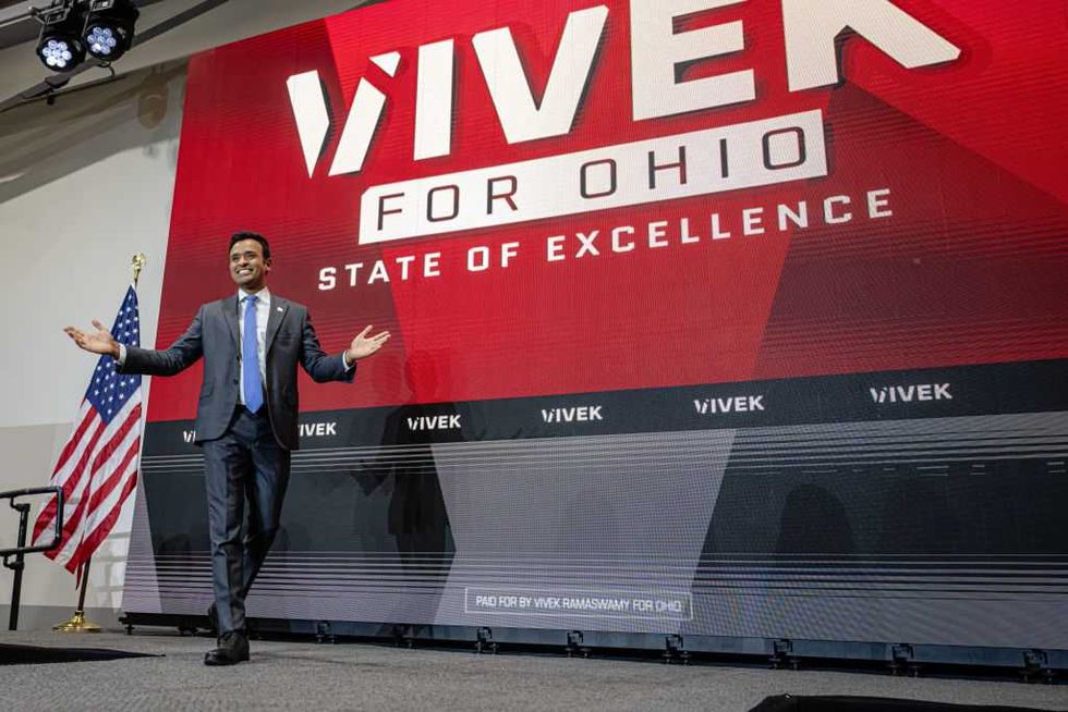 All I want for Christmas is for Vivek Ramaswamy to stop embarrassing the GOP