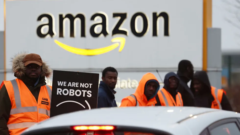 Amazon's secret strategy to replace 600,000 American workers with robots