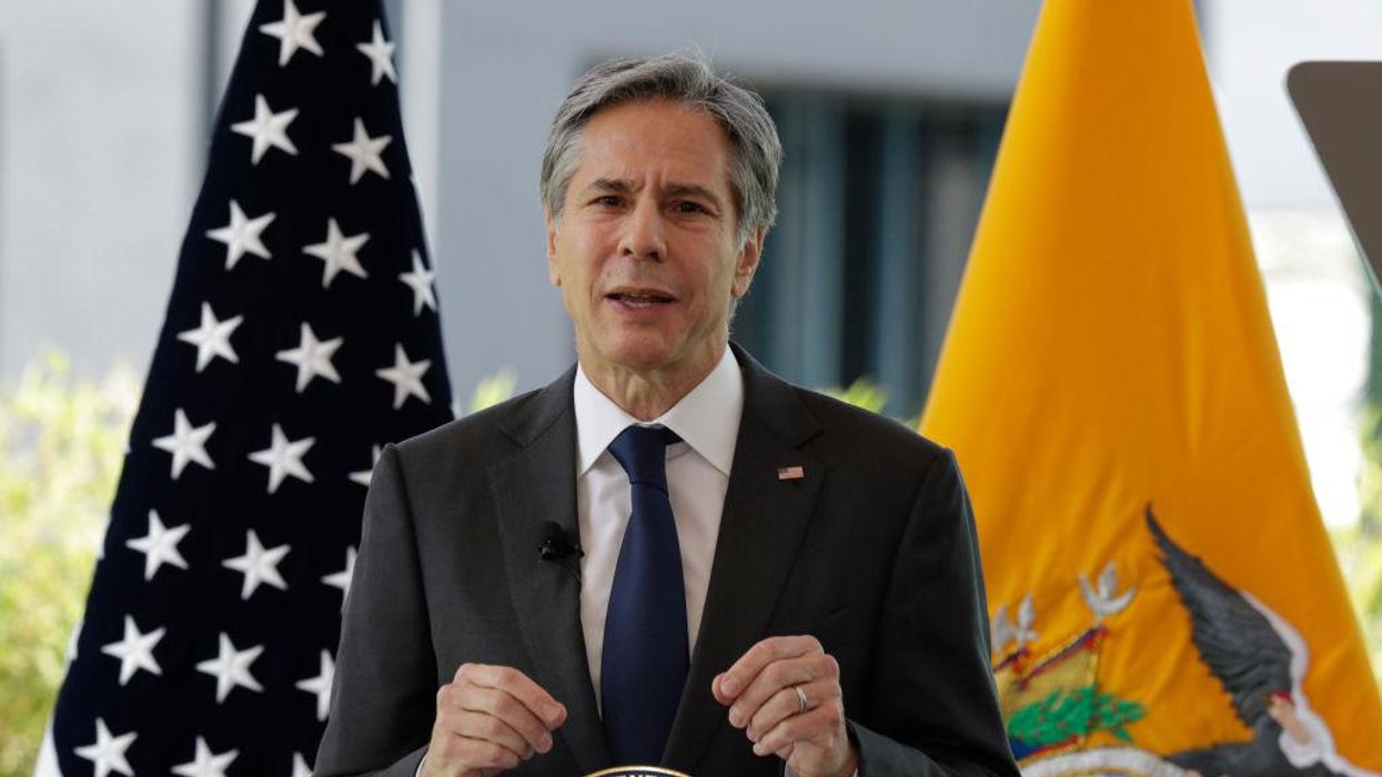 American diplomats meet with Zelenskyy, agree to send hundreds of millions of dollars in aid to Ukraine