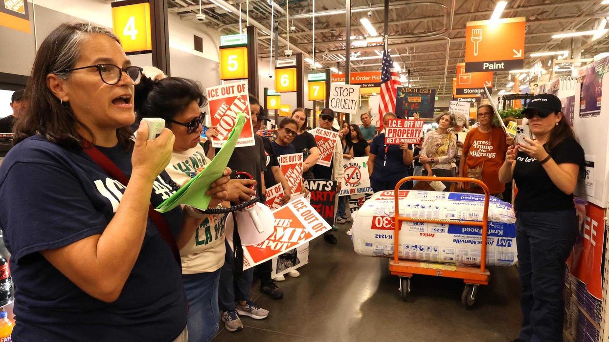 Anti-ICE activists hold Home Depot business operations hostage with disruptive ice-scraper stunt