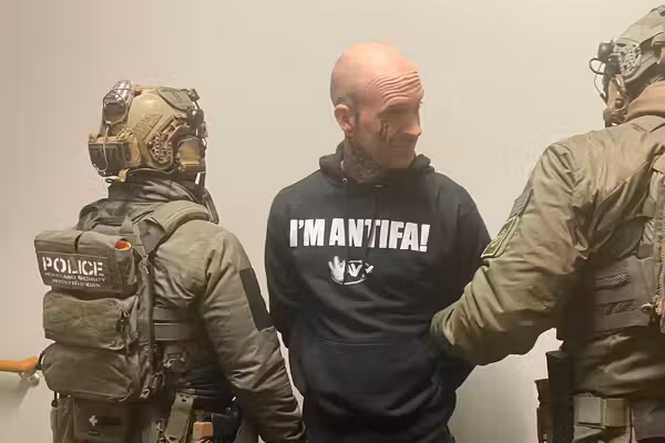 Antifa, women's clothing, and Church of Satan: Thug who allegedly threatened ICE agents is a proud degenerate