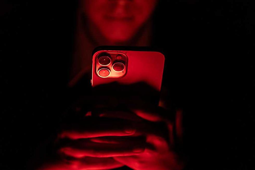 Apple issues a critical software update for iPhone. Install it now!