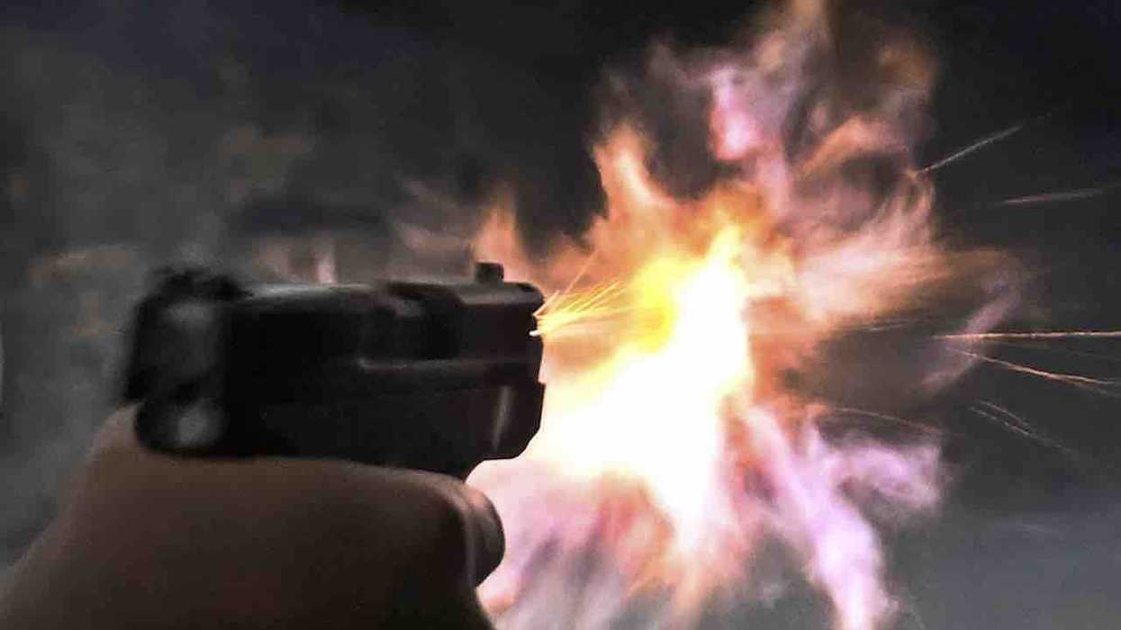 Armed Florida husband confronts felon who allegedly tried to kidnap his wife, followed her home. It ends badly for crook.