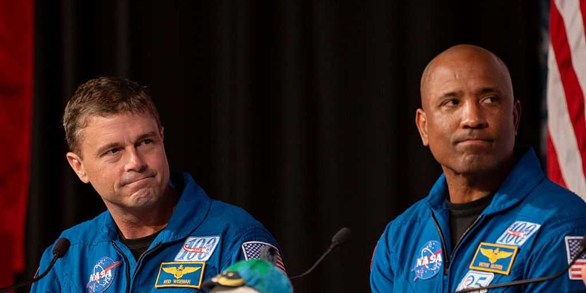 Artemis II commander reveals what happened when he saw a cross after his return to Earth