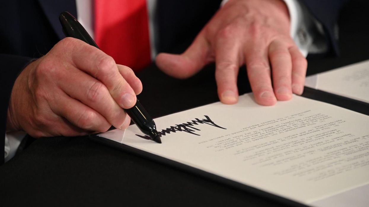 As Trump signs COVID relief package in a late-night move, Republicans and Democrats both press for new vote on $2,000 stimulus payments