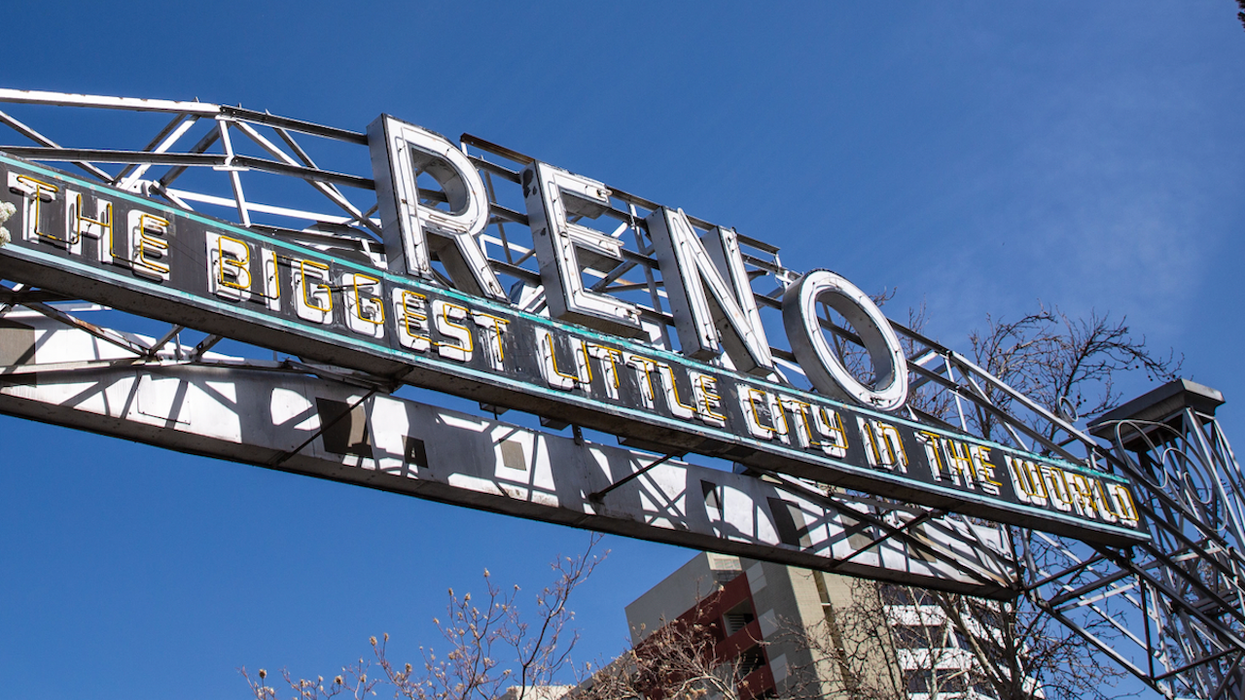 At least 3 dead, 3 wounded in shooting outside Reno casino: AP
