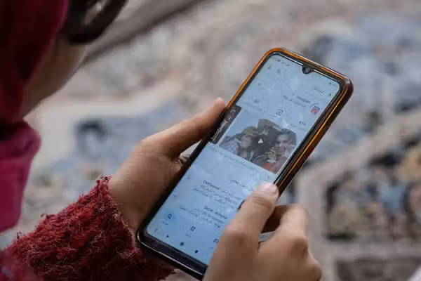 Australia BANS key social media apps for kids under 16 — and platforms must enforce the rule