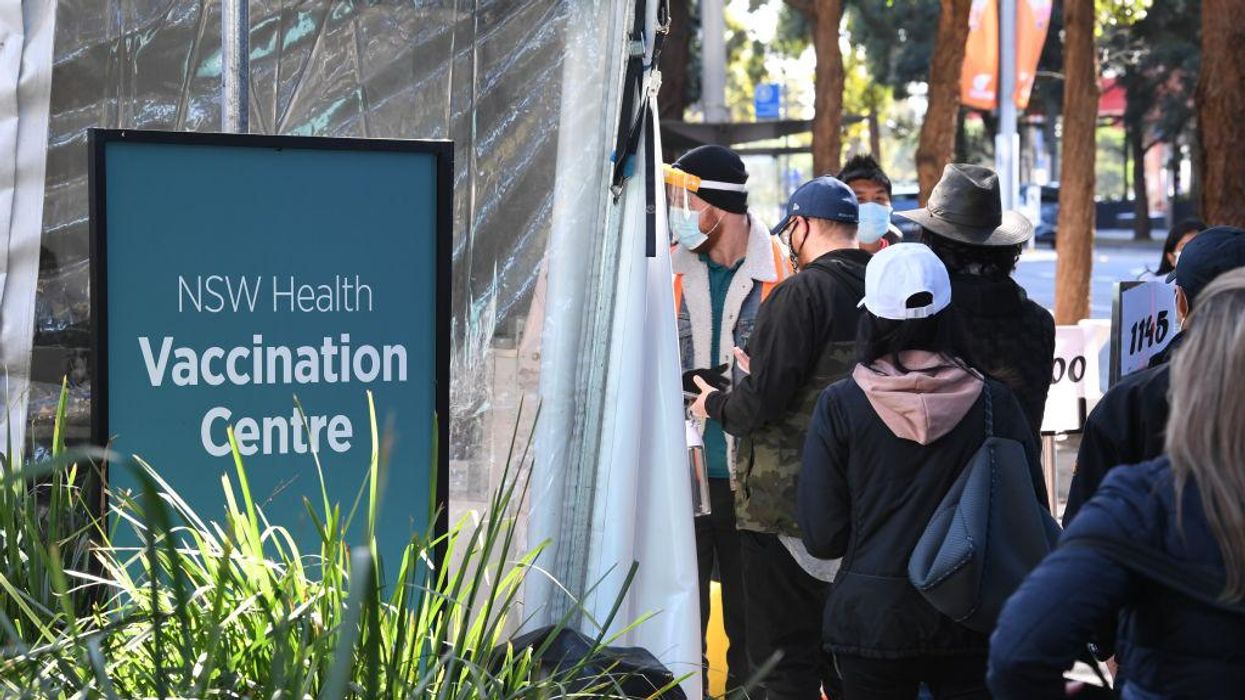 Australia deploys army to enforce COVID lockdowns in Sydney