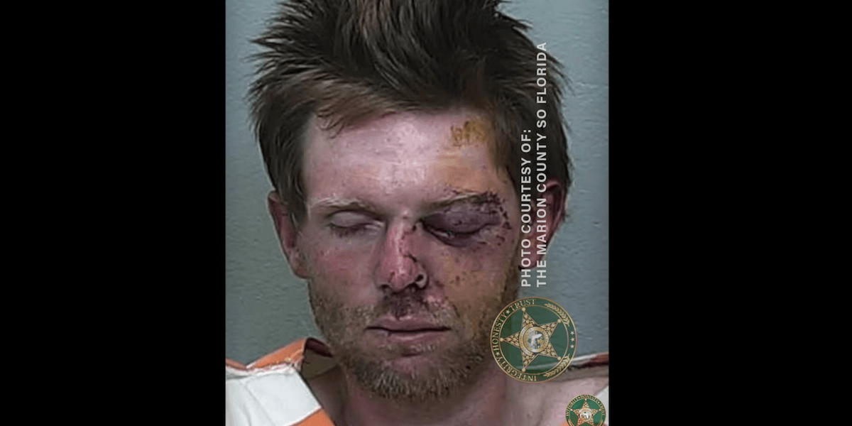 Axe-wielding thug allegedly threatens Florida car-wash employees — then 1 victim violently turns the tables on him