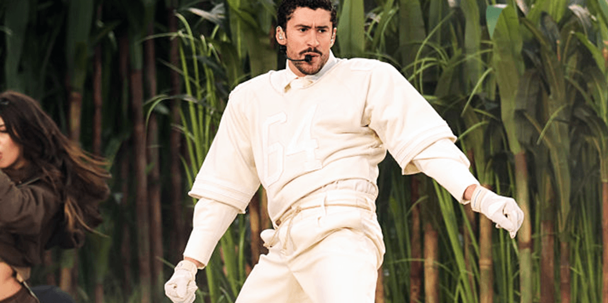 Bad Bunny delivers just 1 line in English during Super Bowl LX halftime show