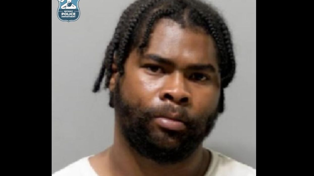 Barricaded gunman accused of kidnapping child and killing over BBQ chicken wings had posted low bond for violent crime