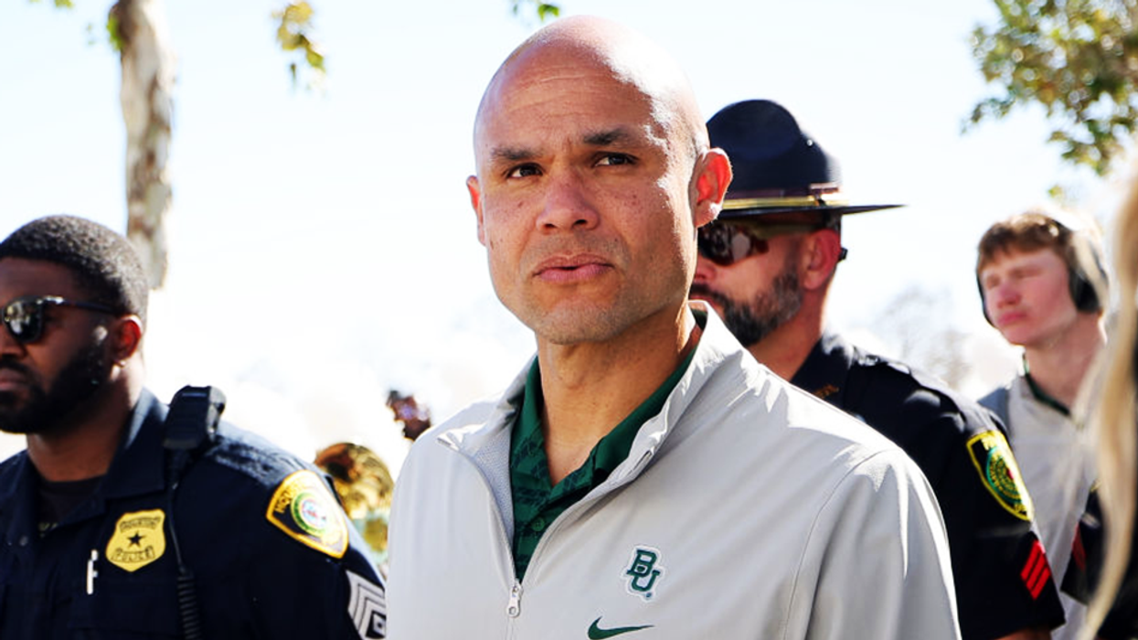 Baylor coach apologizes for quoting ridiculous 'The Wolf of Wall Street' scene: 'One of us! One of us!'