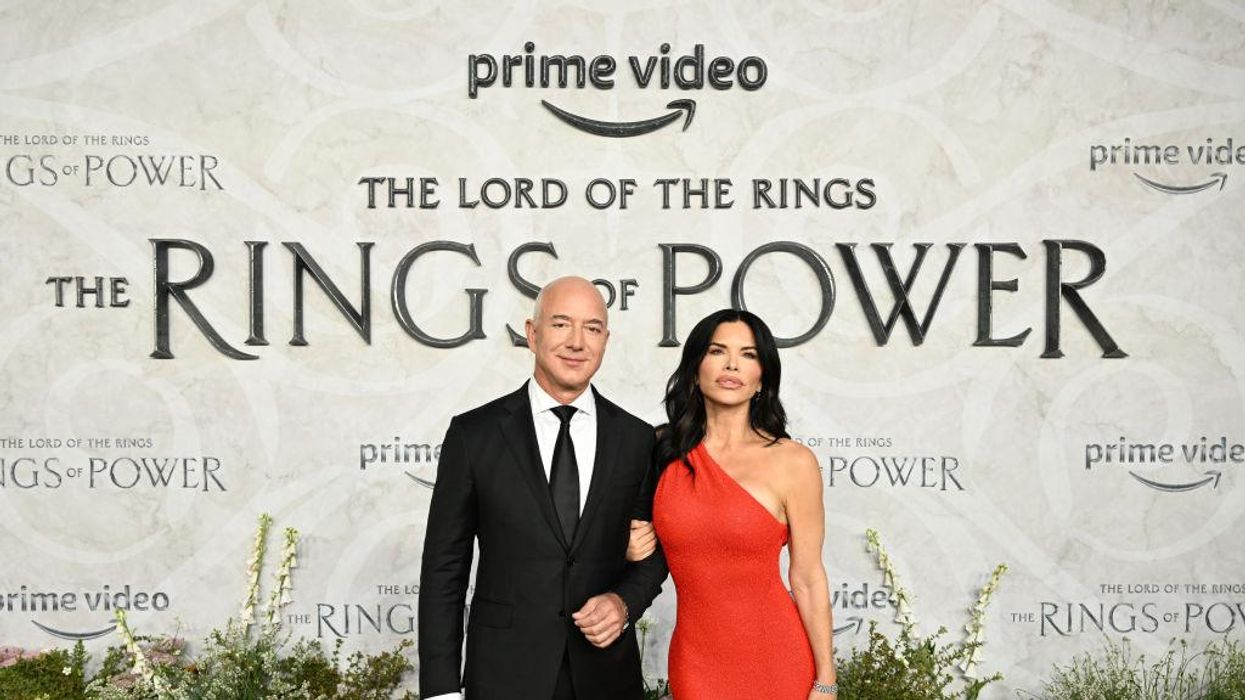 Bezos' Amazon rushes to censor reviews after $465 million 'Lord of the Rings' critically panned