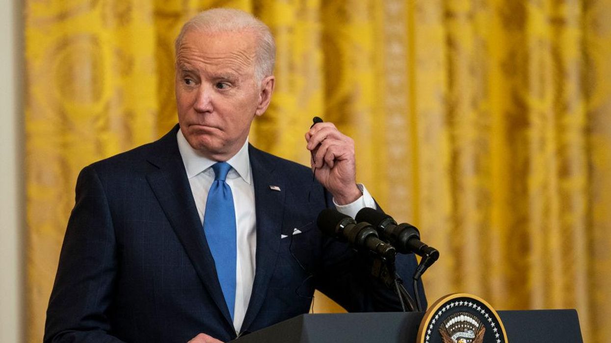 Biden admin gives $200 million to Soros-backed group to provide lawyers to illegal immigrants