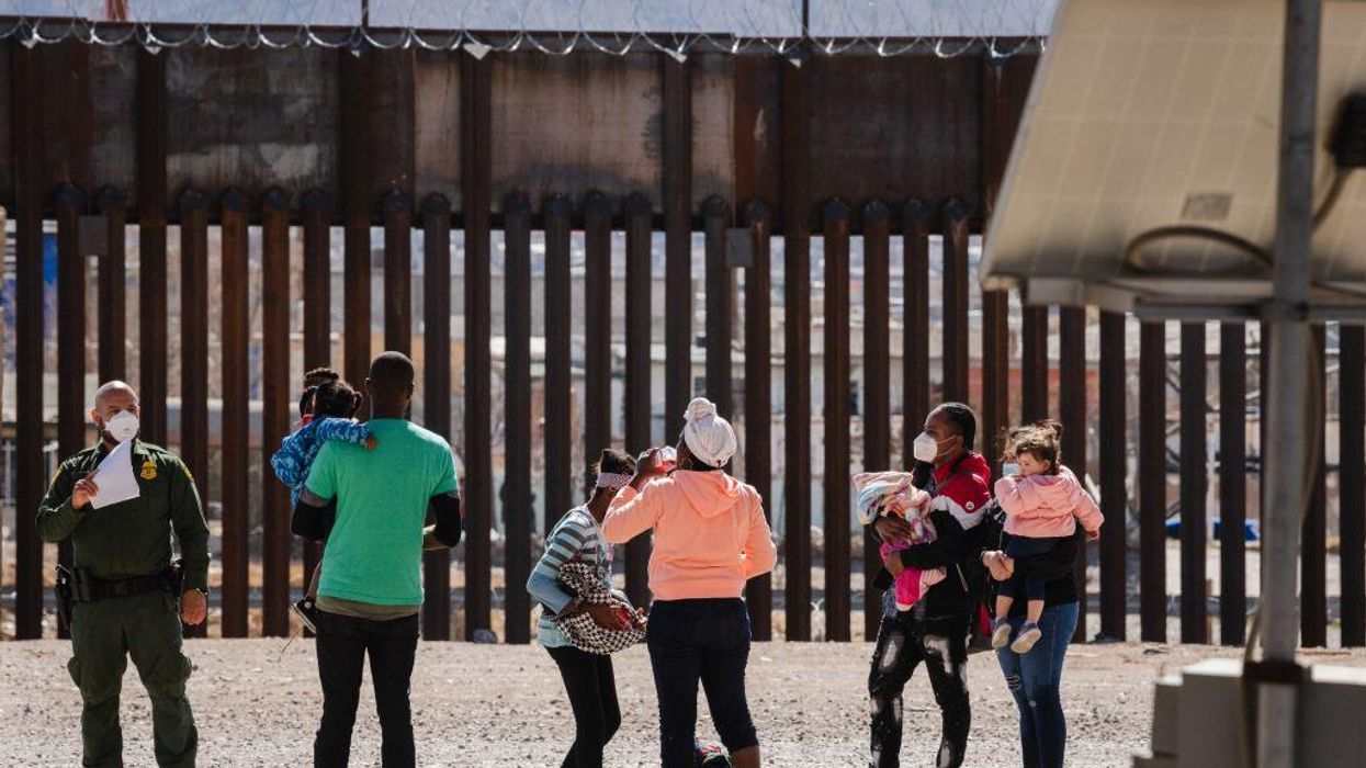 Biden admin to grant 24,000 Venezuelan migrants humanitarian entry via air travel