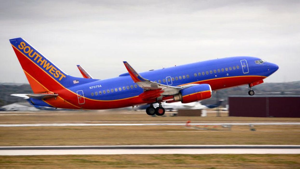 Biden administration considers mandated COVID testing for Americans prior to domestic air travel