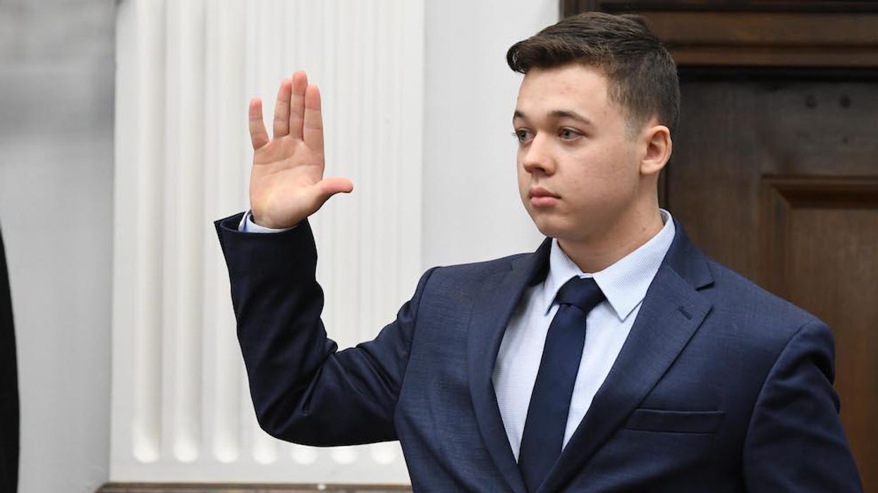 Billionaire businessman takes to Twitter to defend 'civic-minded patriot' Kyle Rittenhouse, rips media for 'destroying lives' with biased reporting