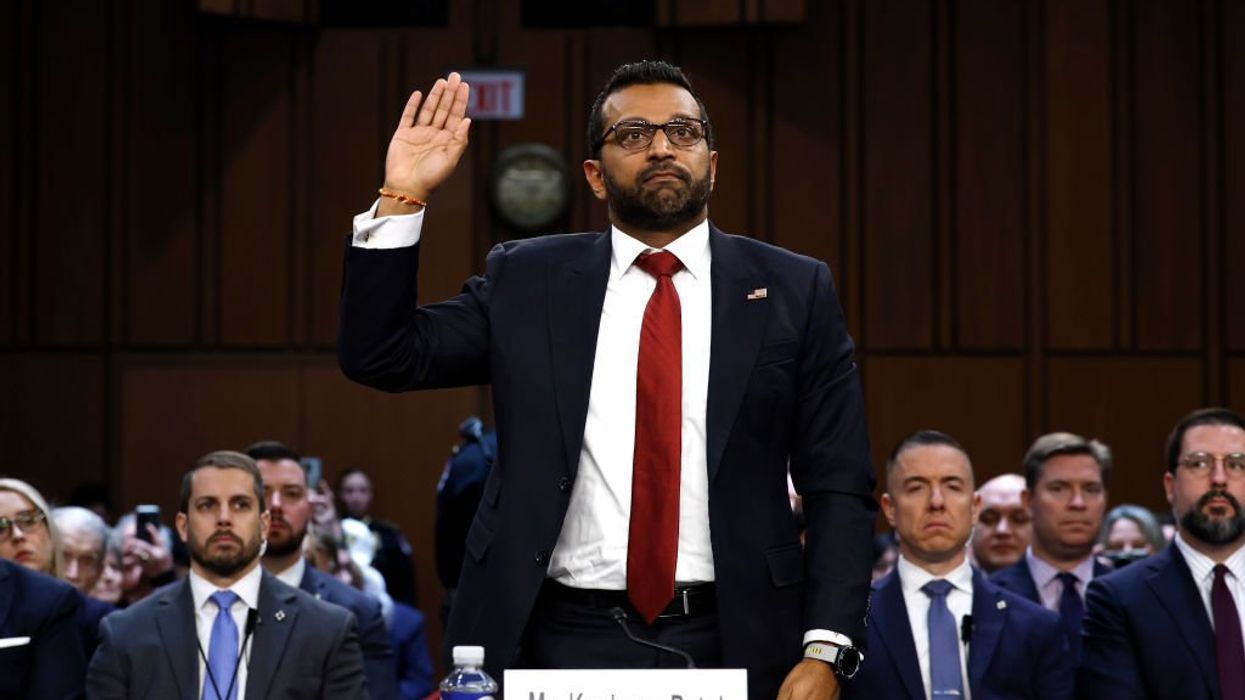 Blaze News original: FBI agents: True servants of justice — or bullies 'just following orders'?