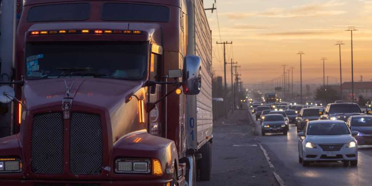 Border Patrol nabs 49 illegal aliens with commercial driver’s licenses
