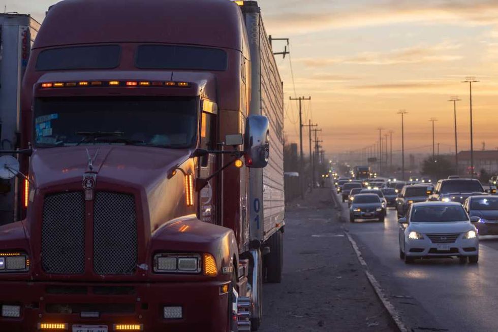 Border Patrol nabs 49 illegal aliens with commercial driver’s licenses