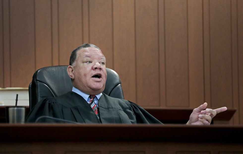 Boston judge holds ICE agent in contempt for depriving illegal alien of due process by detaining him in the middle of his trial