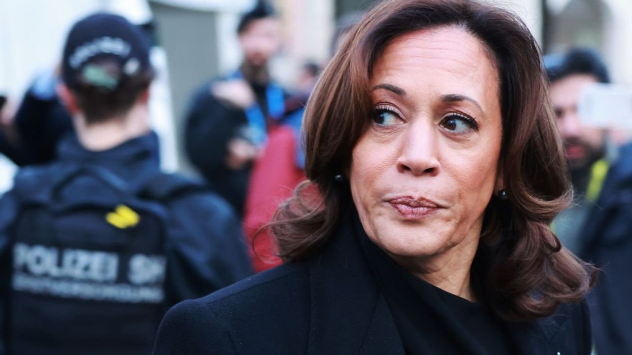 BREAKING: Harris admits to Telemundo: I'm for amnesty for illegal immigrants