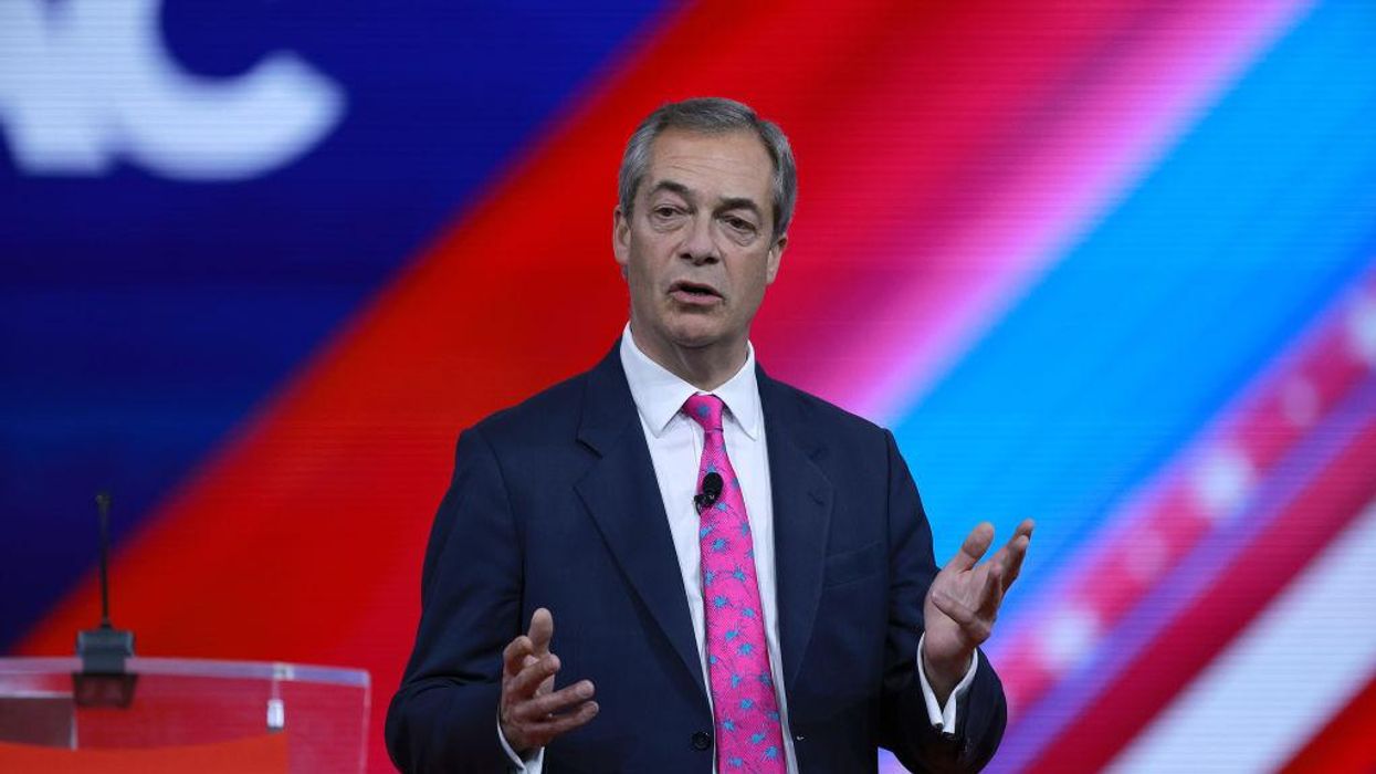 Brexit leader Nigel Farage slams woke detractors of Queen Elizabeth II: 'We must stand up and defend this great woman'