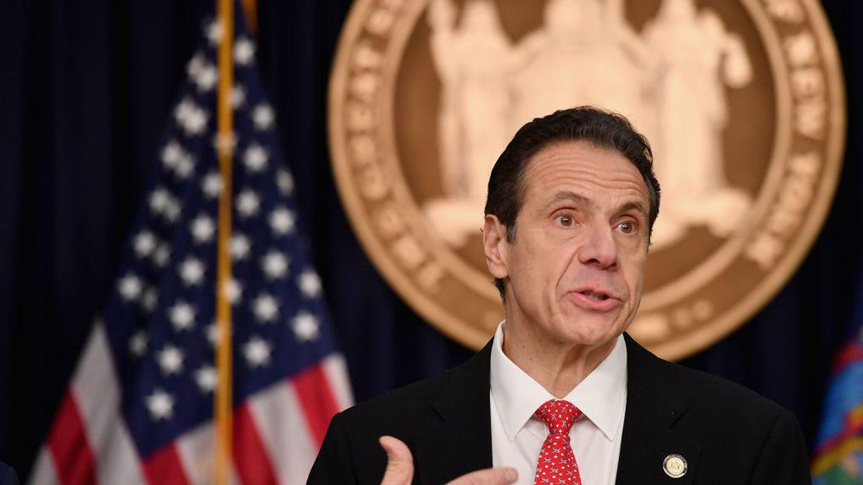 Buffalo Bills fans sign petition to ban Gov. Andrew Cuomo from attending playoff games